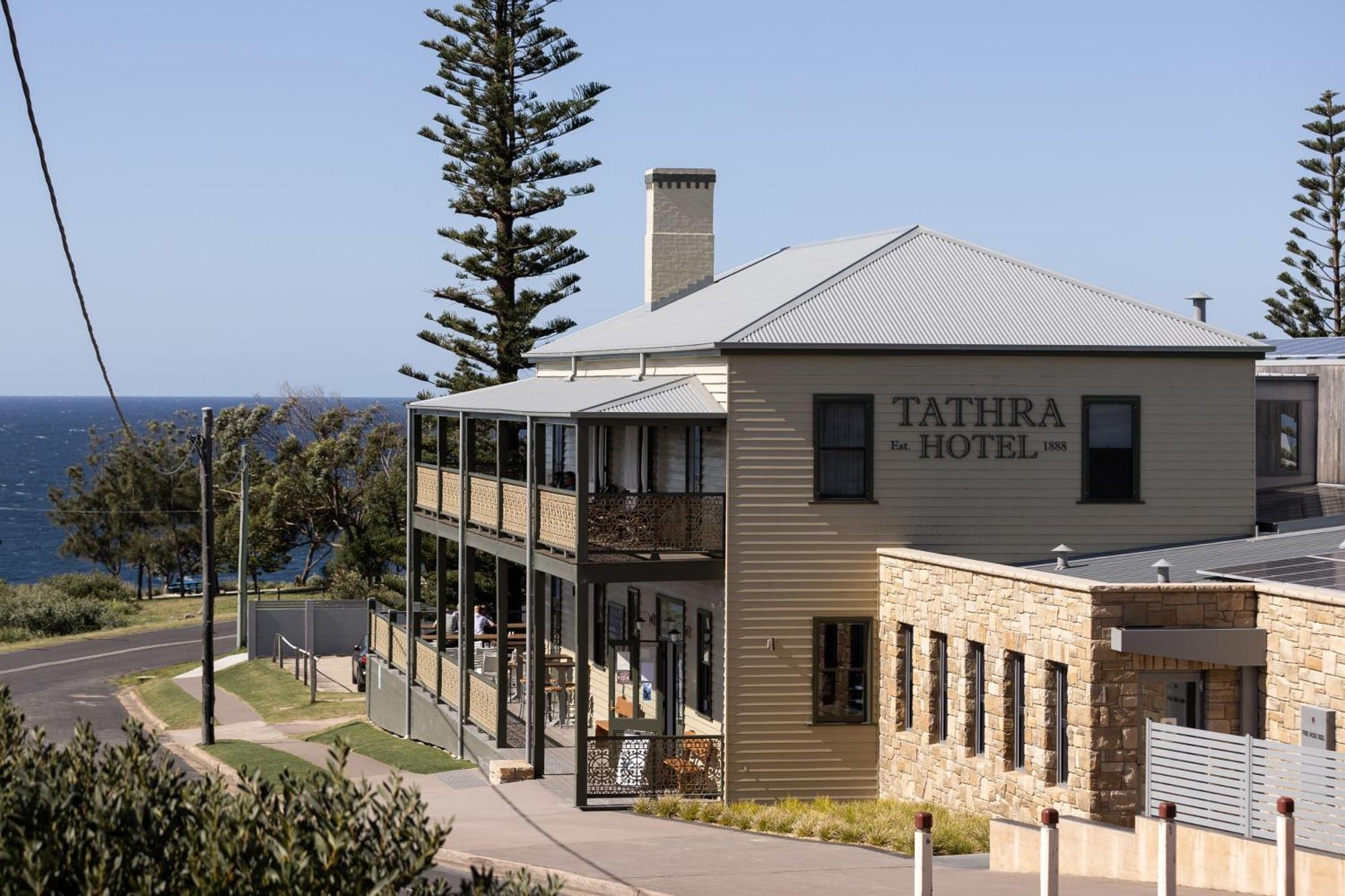 Tathra Hotel & Motel Экстерьер фото
